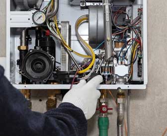 Servis plynového kotle – přínosy pro zákazníka