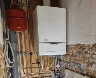 Instalace nového kondenzačního kotle v domácnosti Instalace nového kondenzačního kotle v domácnosti